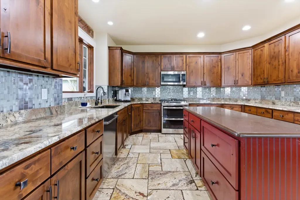 317 Stoneridge Drive Kalispell MT 59901