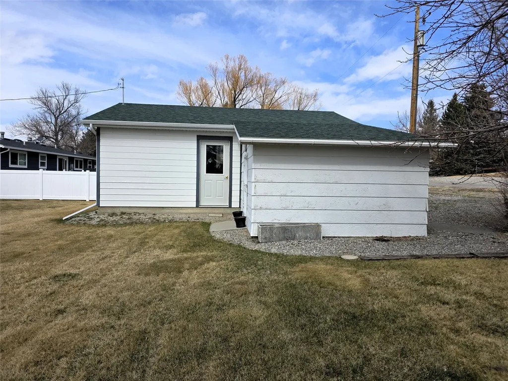 207 Rice Avenue Choteau MT 59422