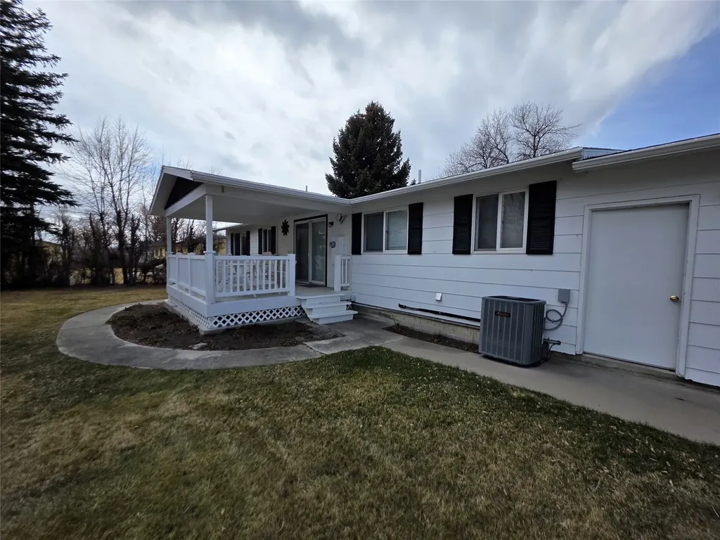 207 Rice Avenue Choteau MT 59422