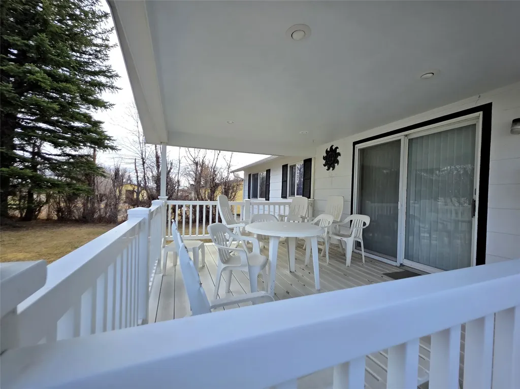 207 Rice Avenue Choteau MT 59422