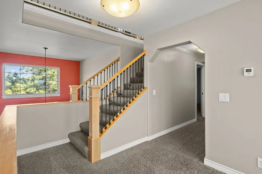 6 Bugle Road Clancy MT 59634