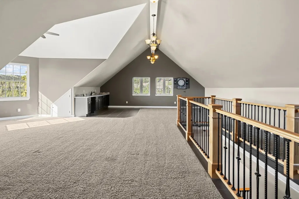6 Bugle Road Clancy MT 59634