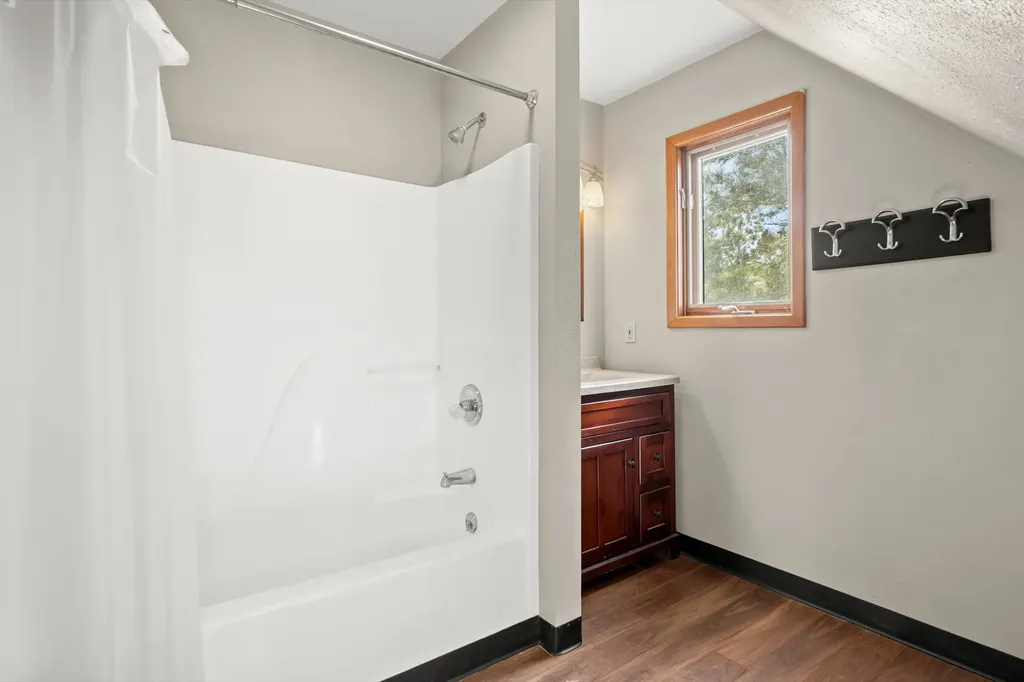 6 Bugle Road Clancy MT 59634