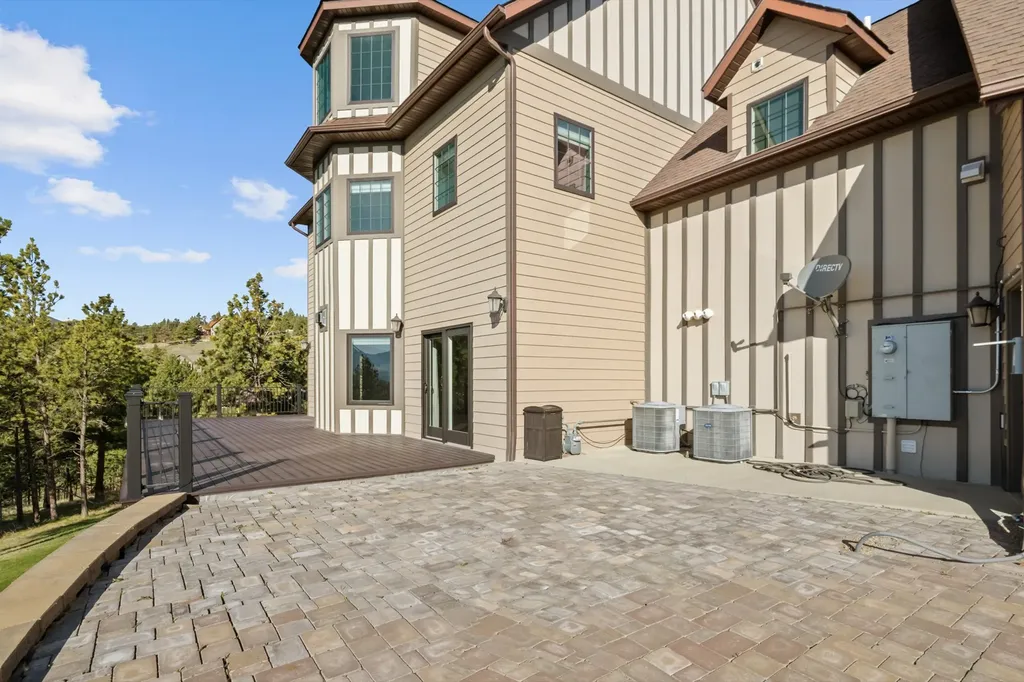 6 Bugle Road Clancy MT 59634