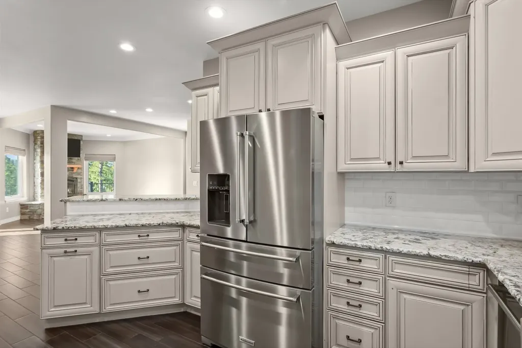 6 Bugle Road Clancy MT 59634