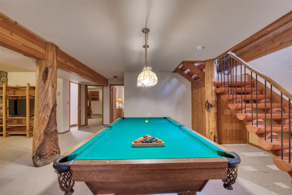 1062 Bear Creek Trail Victor MT 59875
