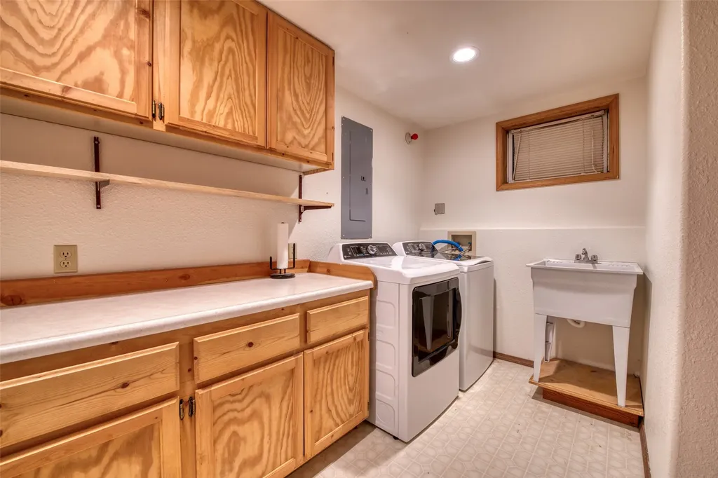 1062 Bear Creek Trail Victor MT 59875