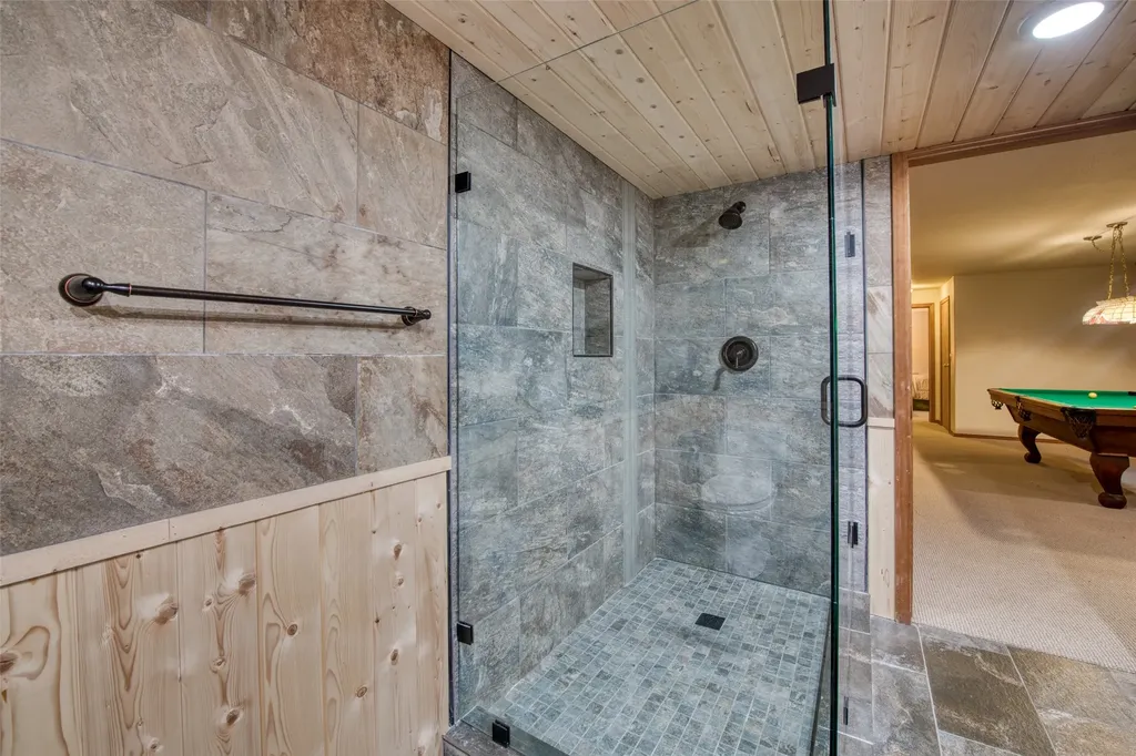 1062 Bear Creek Trail Victor MT 59875