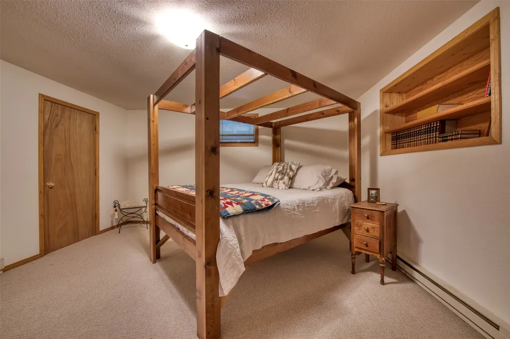 1062 Bear Creek Trail Victor MT 59875