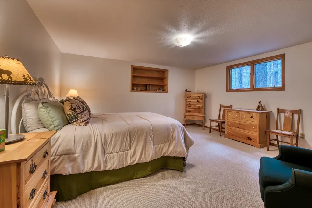 1062 Bear Creek Trail Victor MT 59875