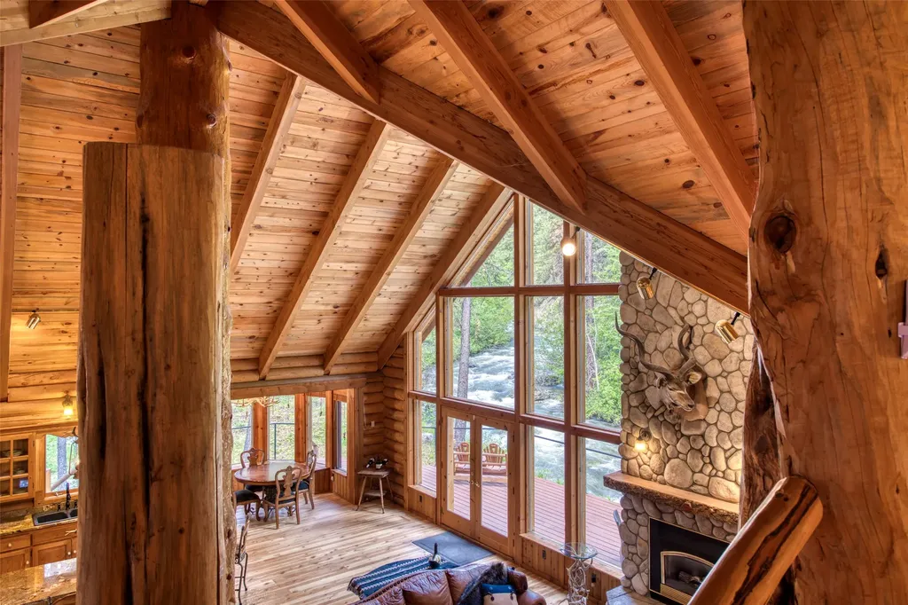 1062 Bear Creek Trail Victor MT 59875
