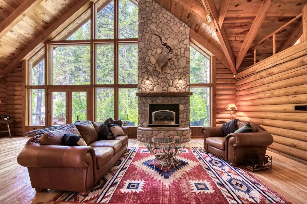 1062 Bear Creek Trail Victor MT 59875