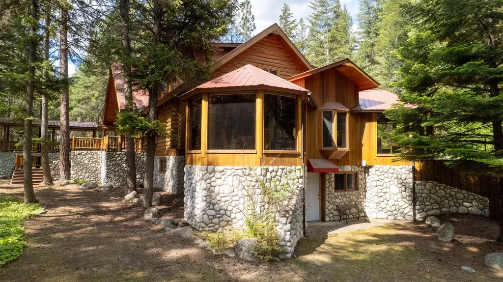 1062 Bear Creek Trail Victor MT 59875