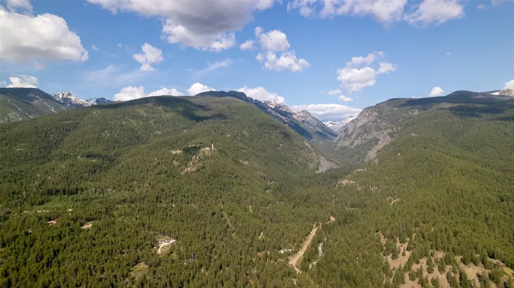 1062 Bear Creek Trail Victor MT 59875