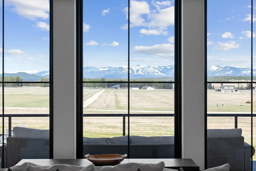 543 Harvest View Lane Kalispell MT 59901