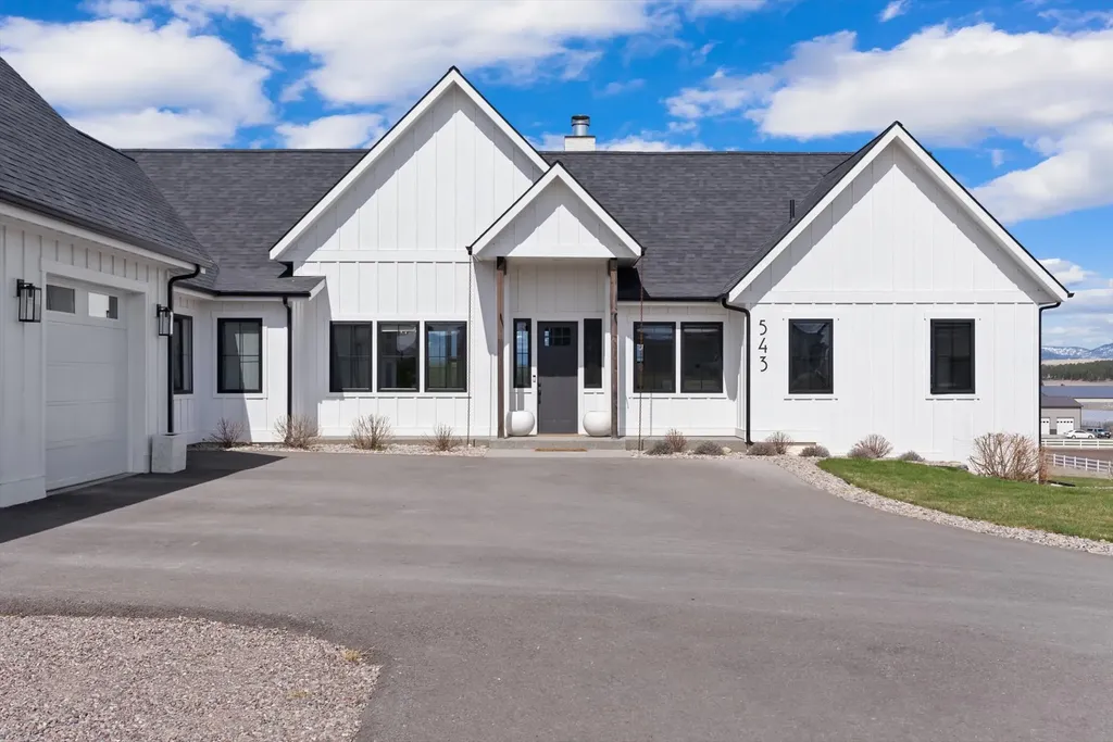 543 Harvest View Lane Kalispell MT 59901