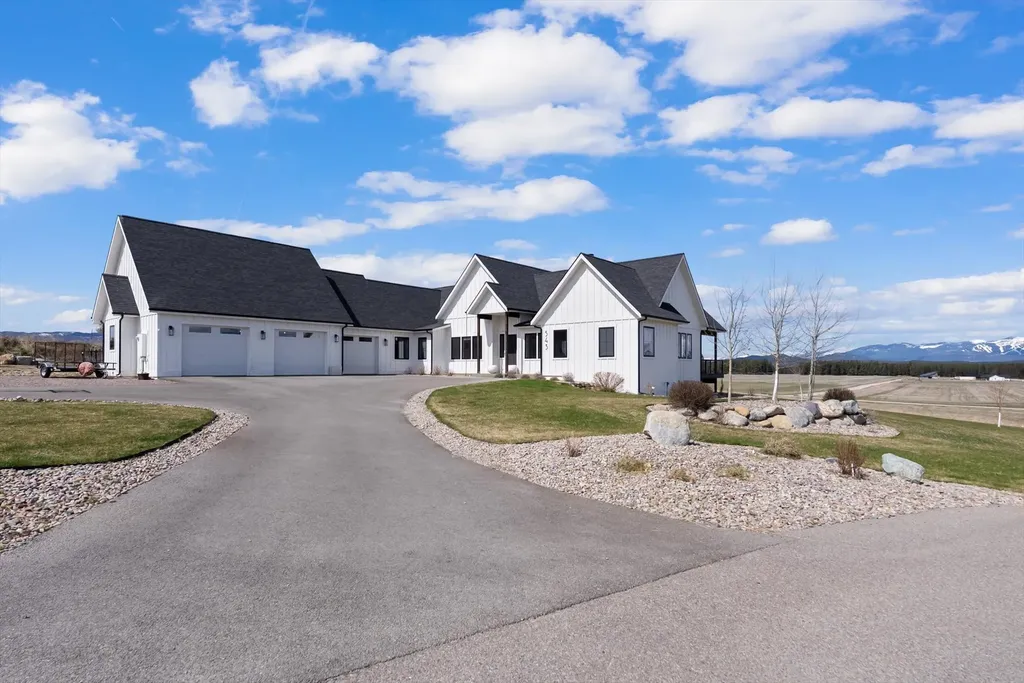 543 Harvest View Lane Kalispell MT 59901