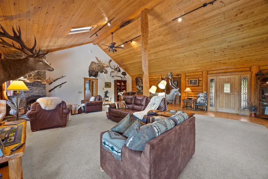 433 General Pulaski Drive Condon MT 59826