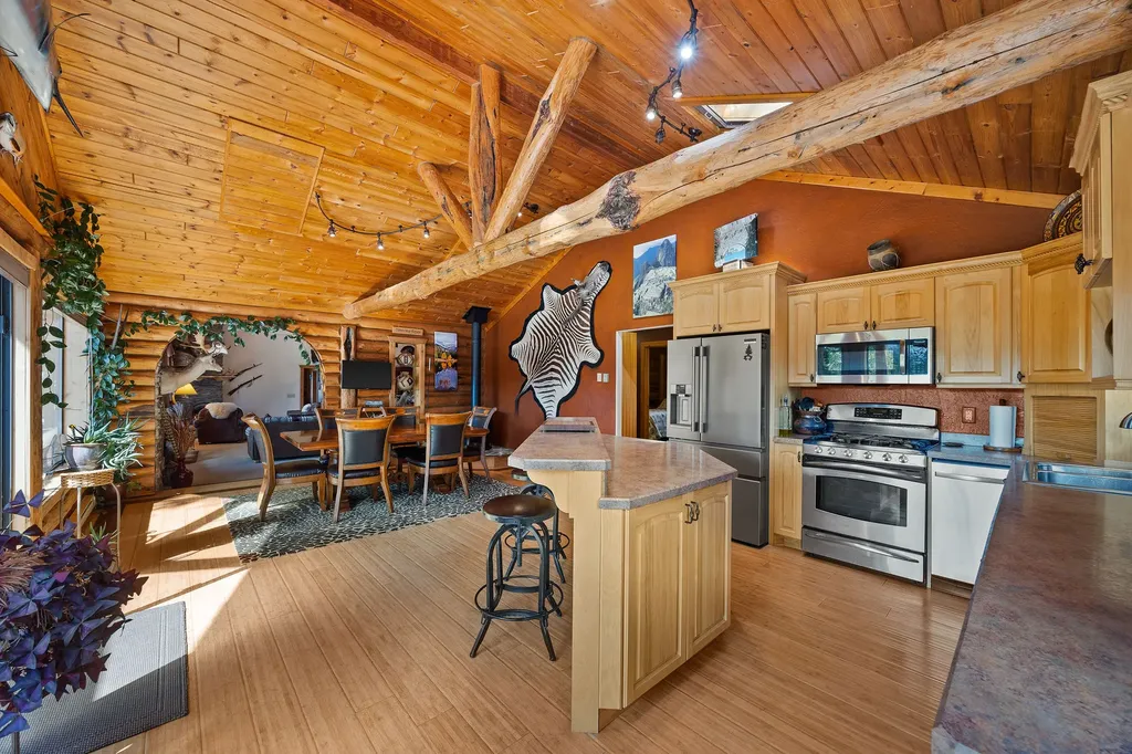 433 General Pulaski Drive Condon MT 59826