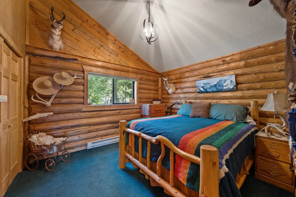 433 General Pulaski Drive Condon MT 59826
