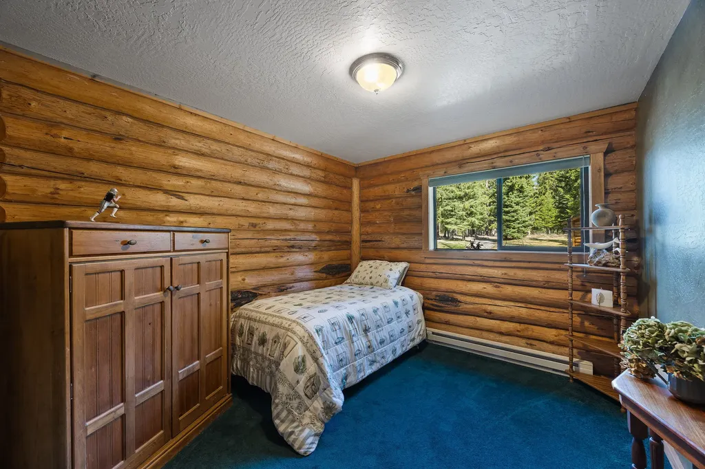 433 General Pulaski Drive Condon MT 59826