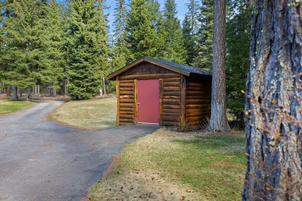 433 General Pulaski Drive Condon MT 59826