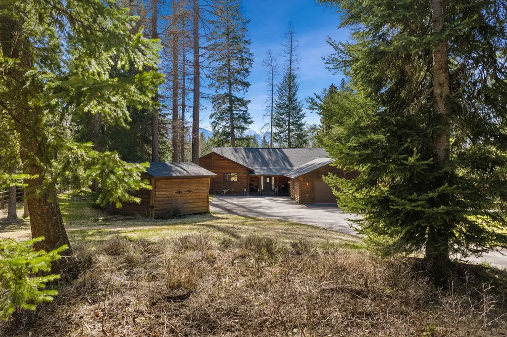 433 General Pulaski Drive Condon MT 59826