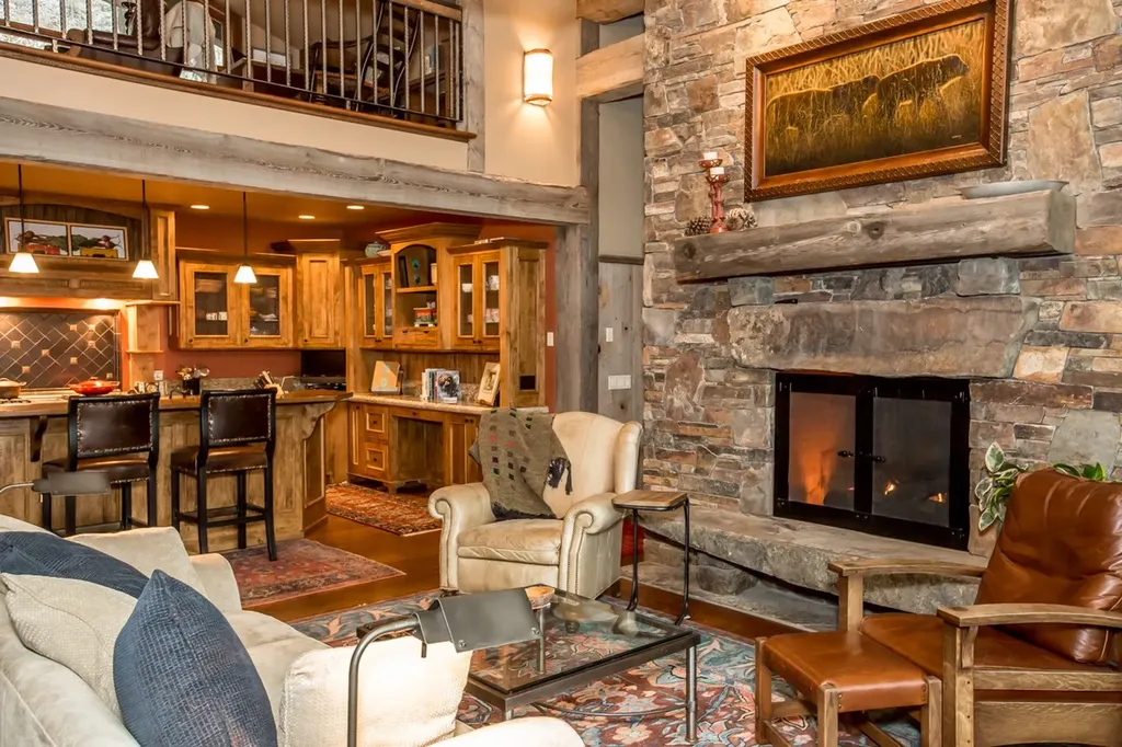 1013 Whispering Pines Lane Whitefish MT 59937