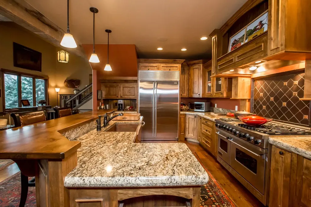 1013 Whispering Pines Lane Whitefish MT 59937