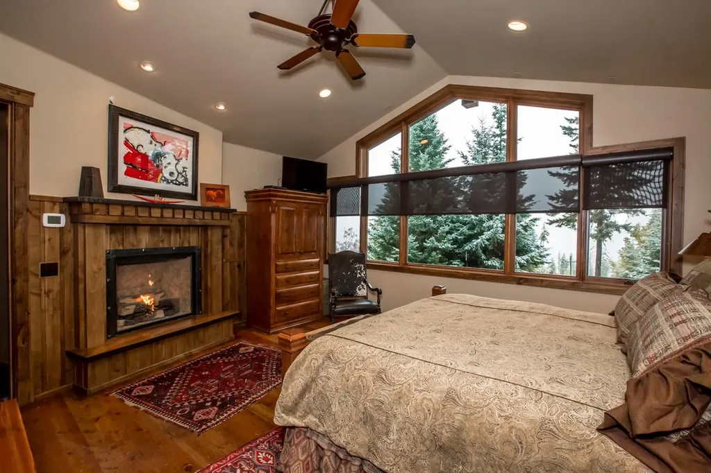 1013 Whispering Pines Lane Whitefish MT 59937