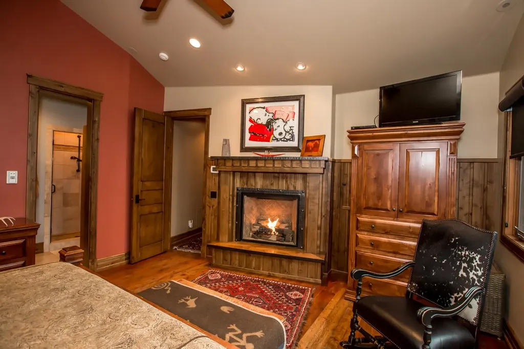 1013 Whispering Pines Lane Whitefish MT 59937