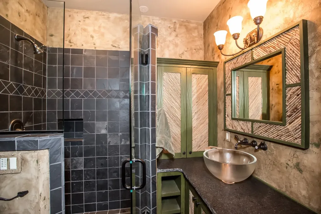 1013 Whispering Pines Lane Whitefish MT 59937