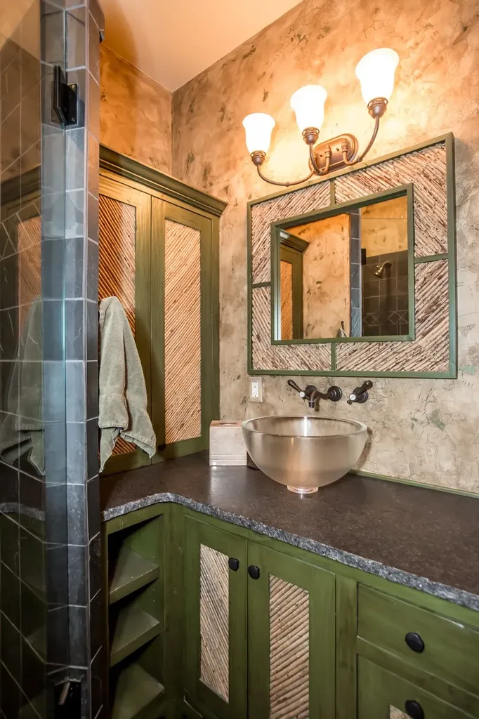 1013 Whispering Pines Lane Whitefish MT 59937