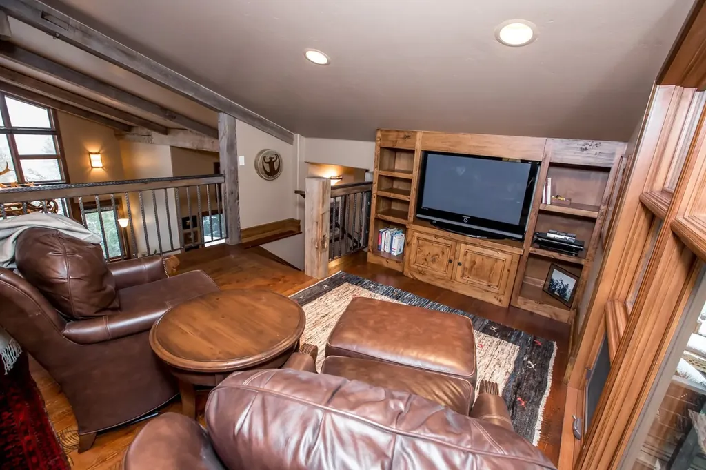 1013 Whispering Pines Lane Whitefish MT 59937