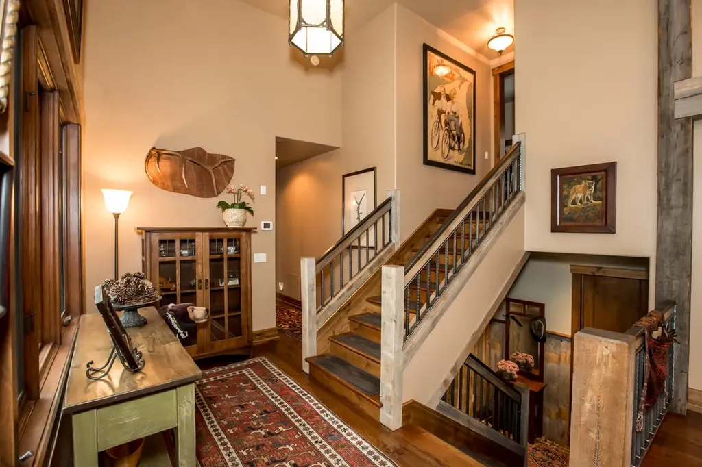 1013 Whispering Pines Lane Whitefish MT 59937