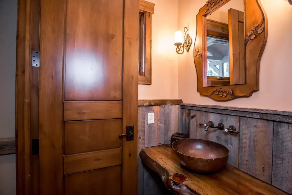1013 Whispering Pines Lane Whitefish MT 59937