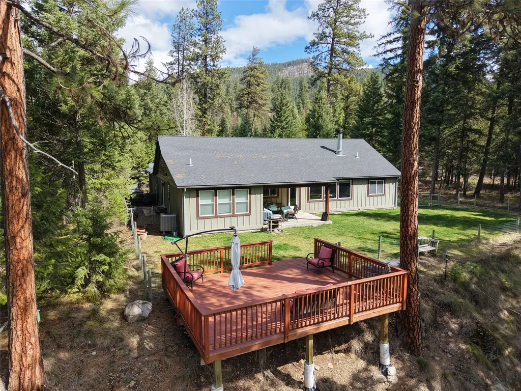 1042 Trestle Creek Drive St Regis MT 59866