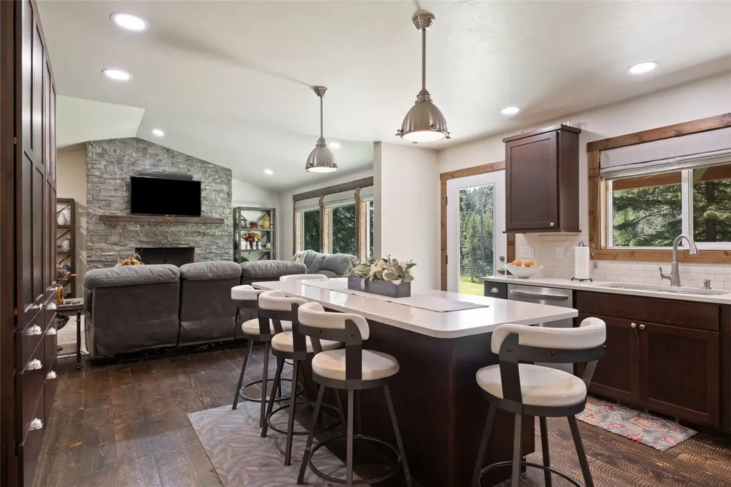 1042 Trestle Creek Drive St Regis MT 59866