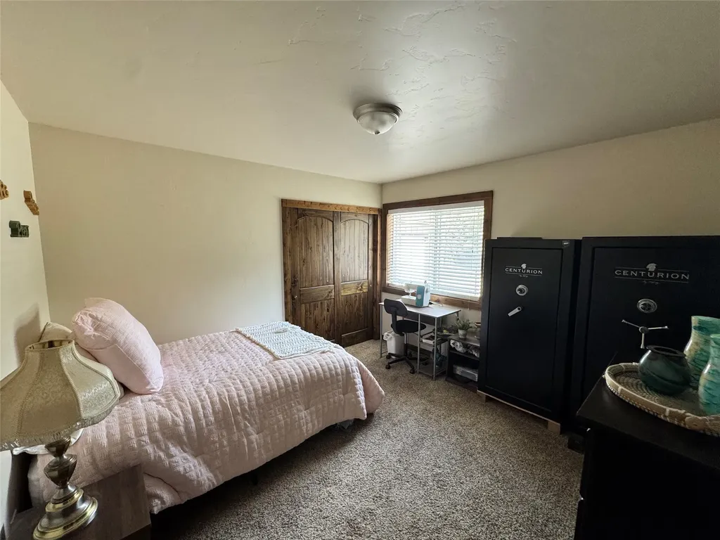 1042 Trestle Creek Drive St Regis MT 59866