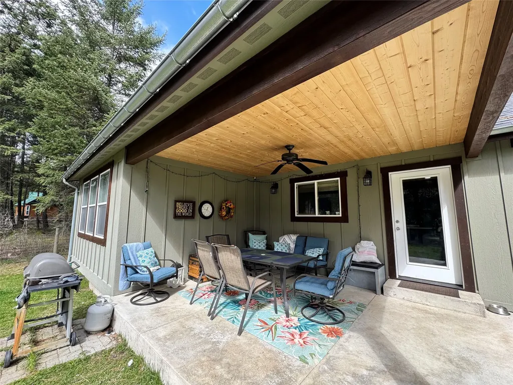 1042 Trestle Creek Drive St Regis MT 59866