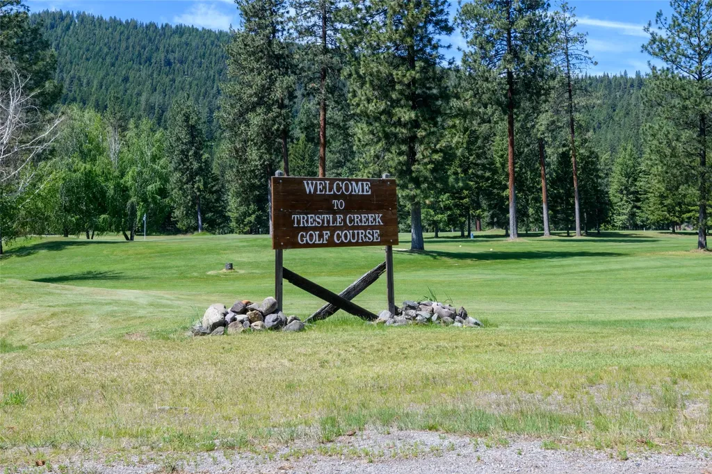 1042 Trestle Creek Drive St Regis MT 59866
