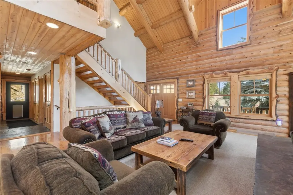 142 Eagles Landing Lakeside MT 59922