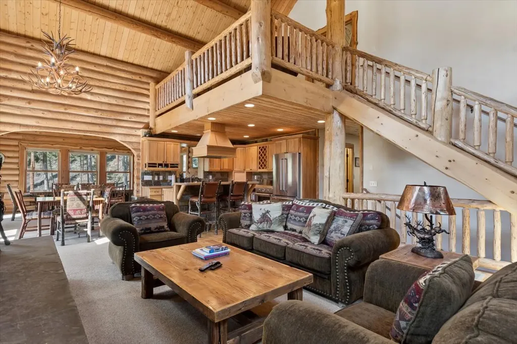 142 Eagles Landing Lakeside MT 59922