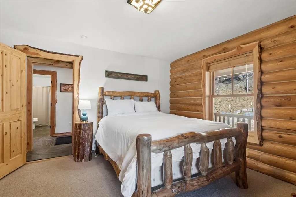 142 Eagles Landing Lakeside MT 59922
