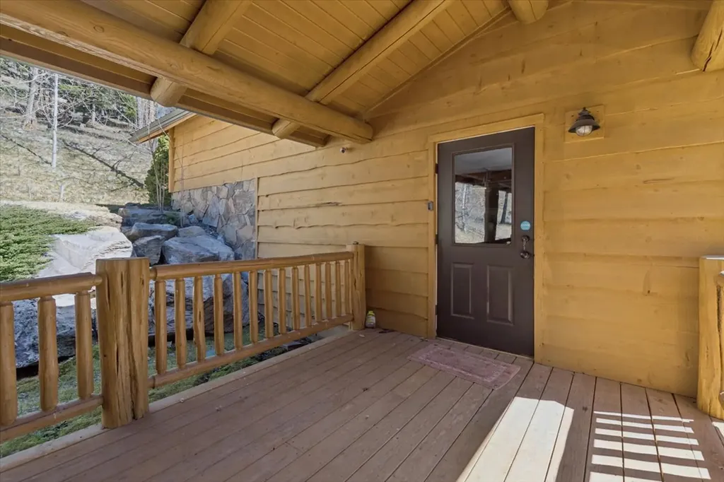 142 Eagles Landing Lakeside MT 59922