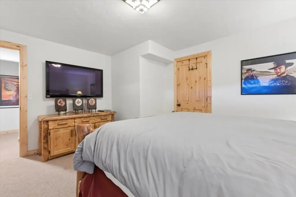 142 Eagles Landing Lakeside MT 59922
