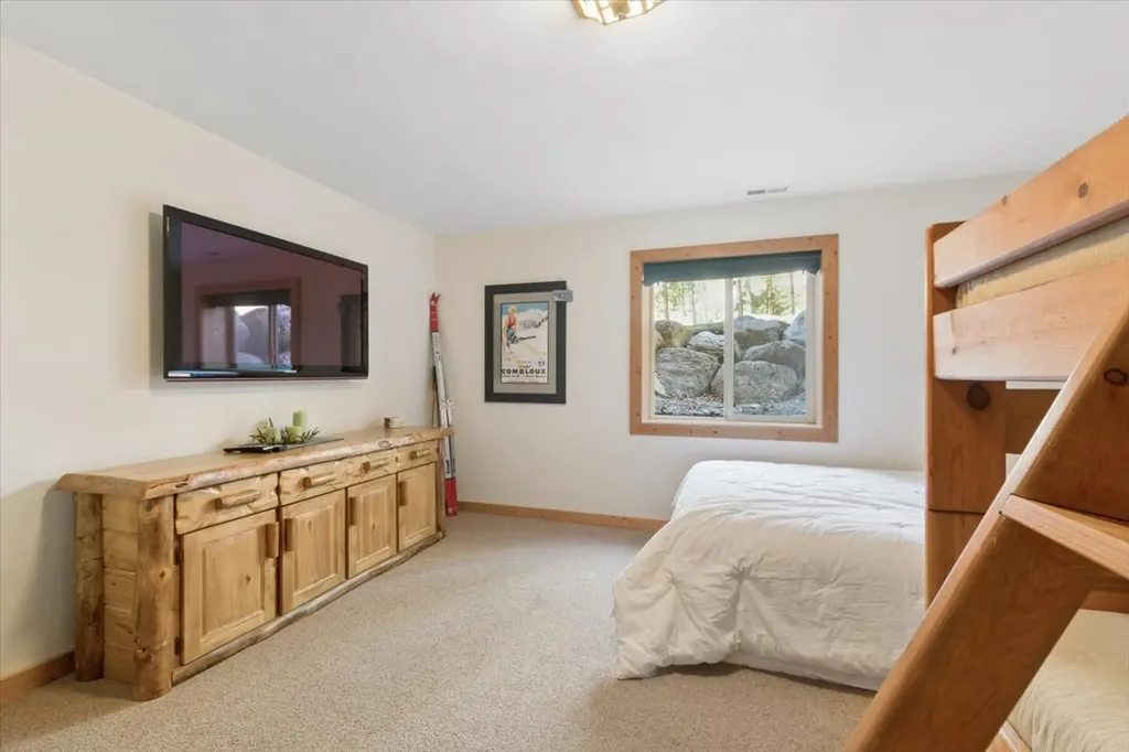 142 Eagles Landing Lakeside MT 59922