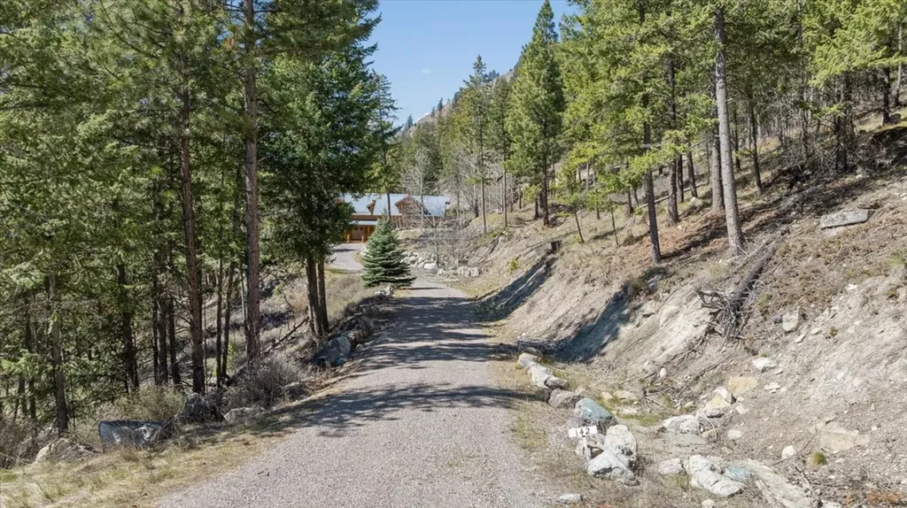 142 Eagles Landing Lakeside MT 59922