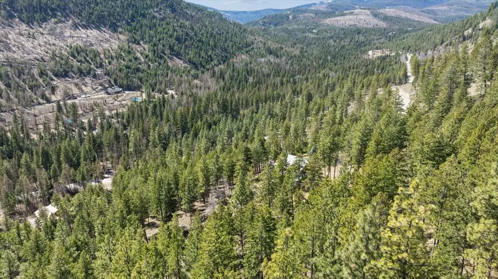 142 Eagles Landing Lakeside MT 59922