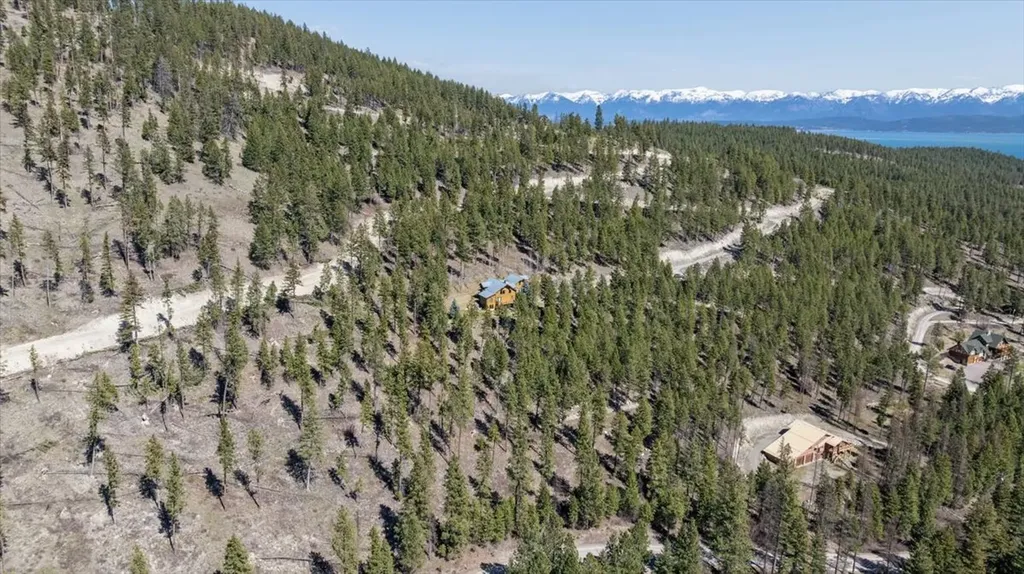 142 Eagles Landing Lakeside MT 59922